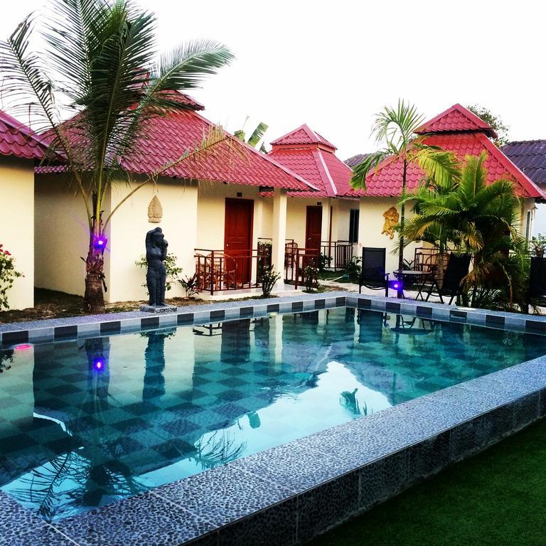 Sahaa Beach Resort Sihanoukville Eksteriør billede